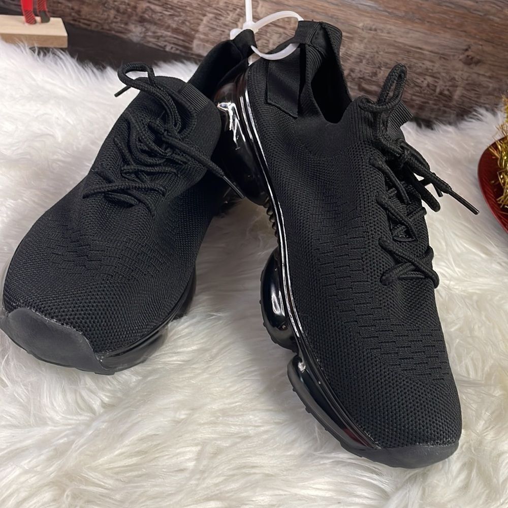Forever Link Womens Air Cushion Sneakers Breathable Lightwt Walking Sz 9 NWOT